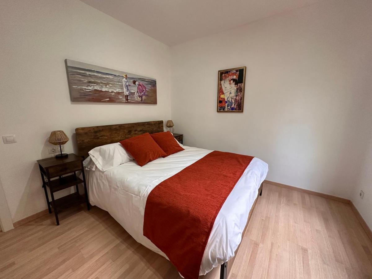 El Bressol De La Muntanya Apartment Рипол Екстериор снимка